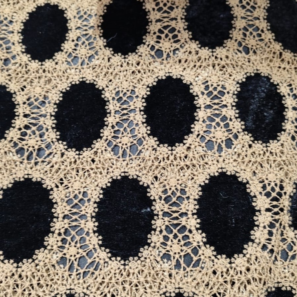 Vintage Circular Cutwork Fabric AGT0624