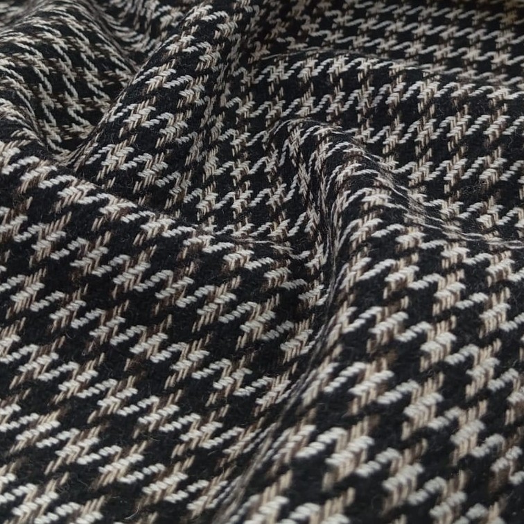 AGT-HNL-19 (Off White Black) Tweed