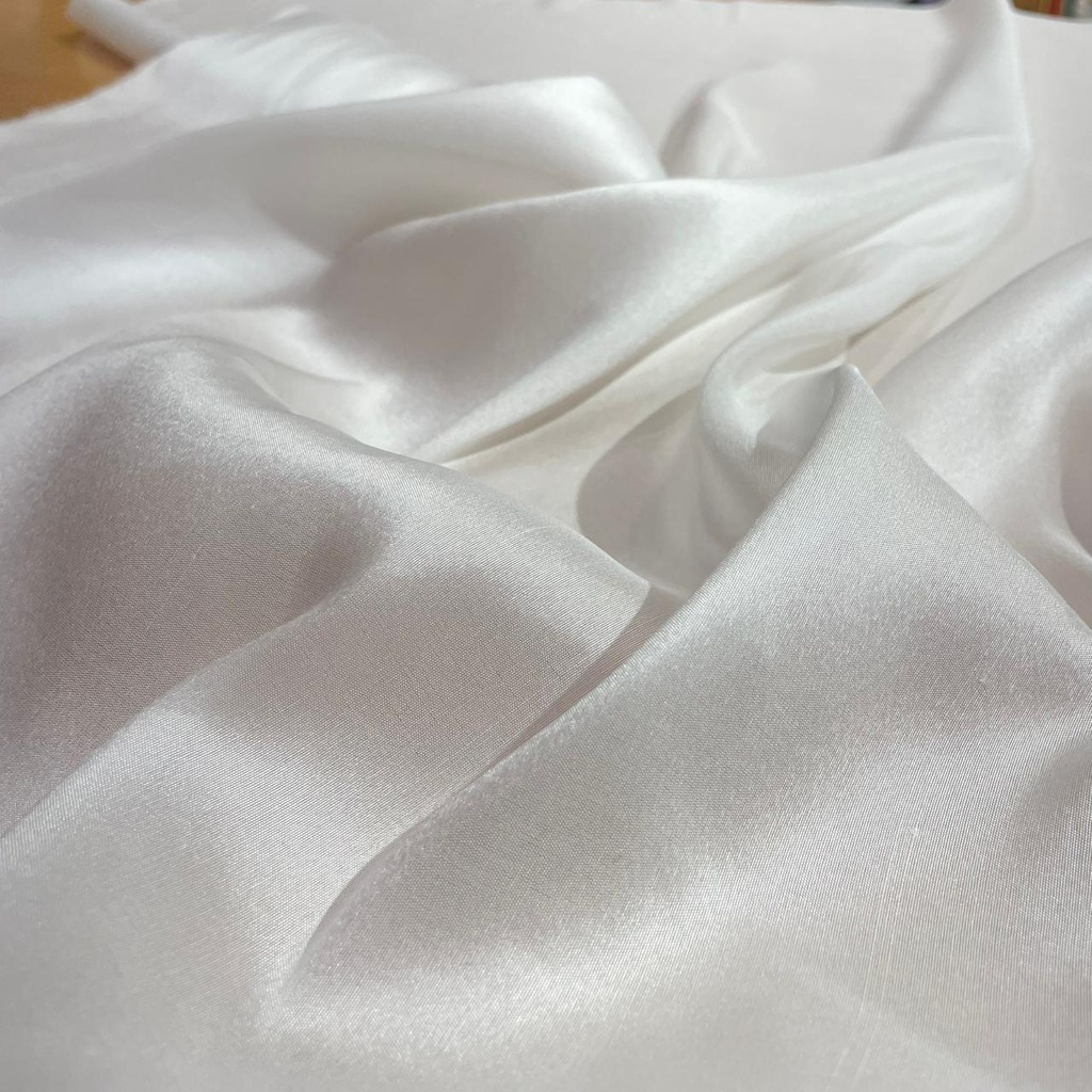 Silk Dupion 80 GMS (16 MM)