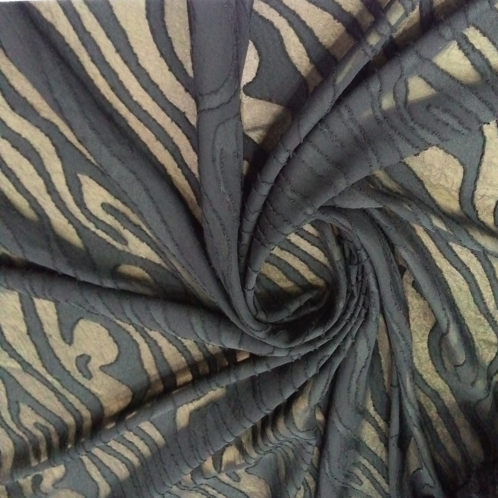 Clip Jacquard Dyed Fabric(Animal Skin, Black)