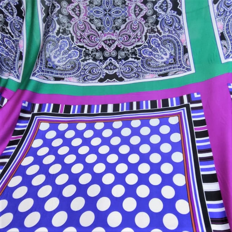 Green Panel Print On Korean Satin S23 KSPS53